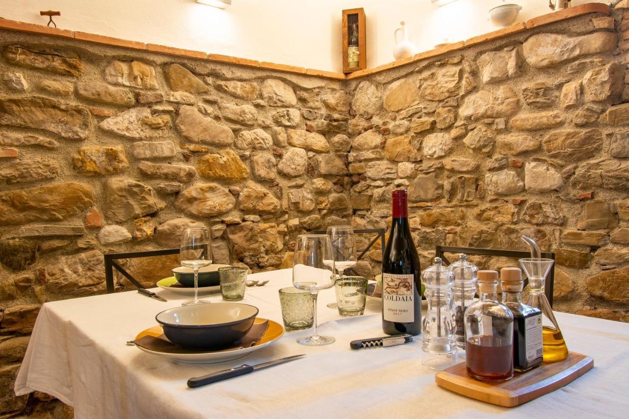 Gasthaus Il Nido Di Gabbiano Scarperia Exterior foto